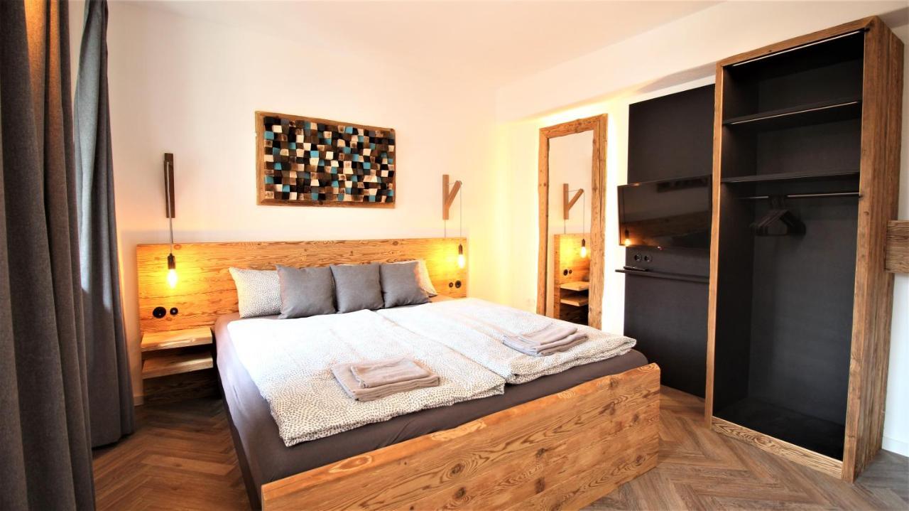 Idyllic Setting In Center - Bright & Modern Apartment Wurzburg Bagian luar foto