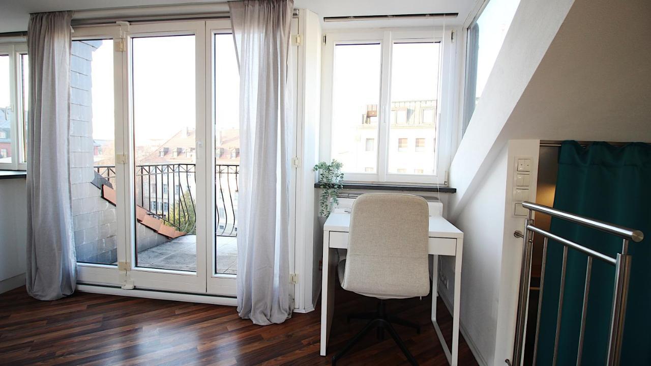 Idyllic Setting In Center - Bright & Modern Apartment Wurzburg Bagian luar foto