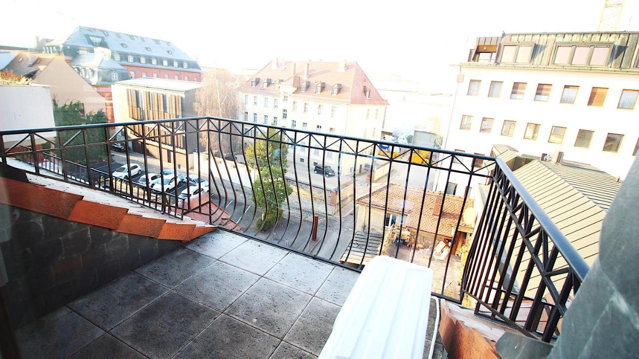Idyllic Setting In Center - Bright & Modern Apartment Wurzburg Bagian luar foto