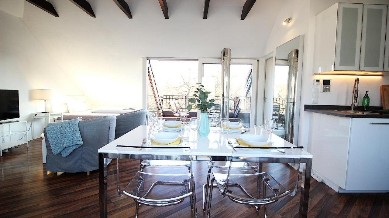 Idyllic Setting In Center - Bright & Modern Apartment Wurzburg Bagian luar foto